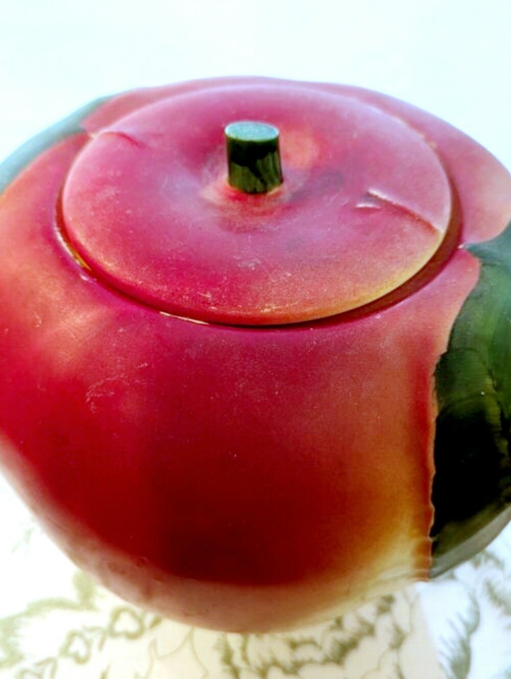 1940's Hull Pottery Blushing Apple Cookie Jar with Lid Vintage antique - Picture 2 of 9